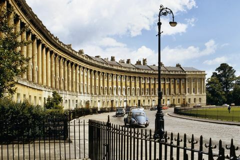 le croissant royal, bain