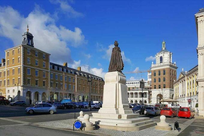 roi charles poundbury dorset