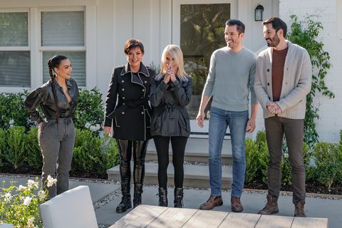 célébrité iou avec kris jenner, kim kardashian, kendall jenner et les frères de la propriété, a dessiné et jonathan scott