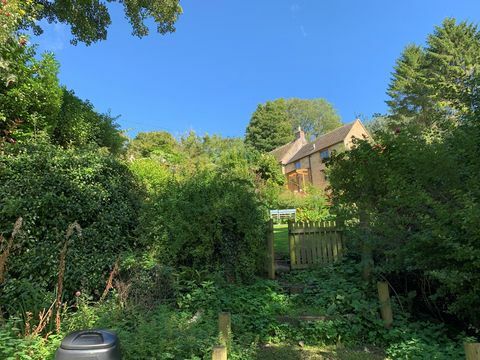 jetez un coup d'œil à l'intérieur de ce cottage des Cotswolds du 17ème siècle à vendre