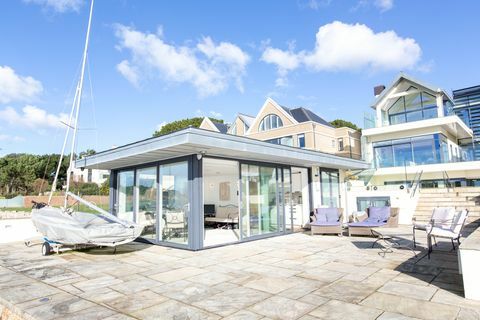 The Moorings - Sandbanks - Dorset - bateau - Savills