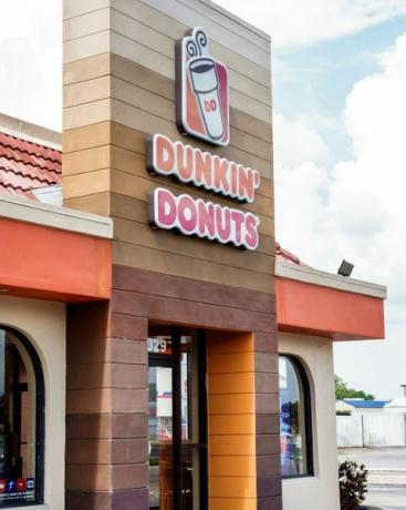 floride, arcadia, dunkin beignets, café photo extérieur par jeffrey greenbergeducation imagesuniversal images group via Getty Images