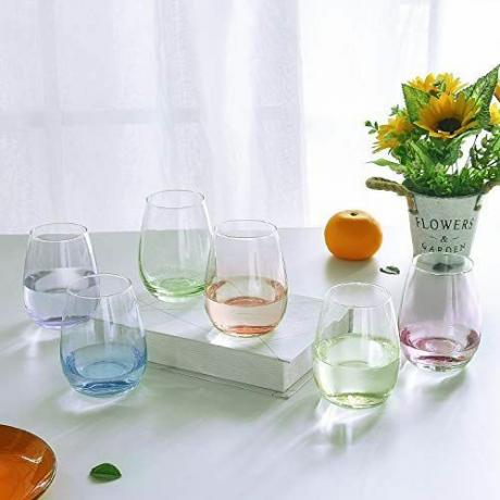 Ensemble de verres à vin sans pied colorés