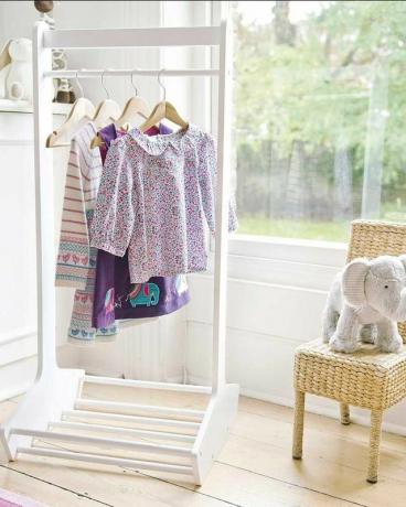 Tringle à vêtements pour chambre d'enfant