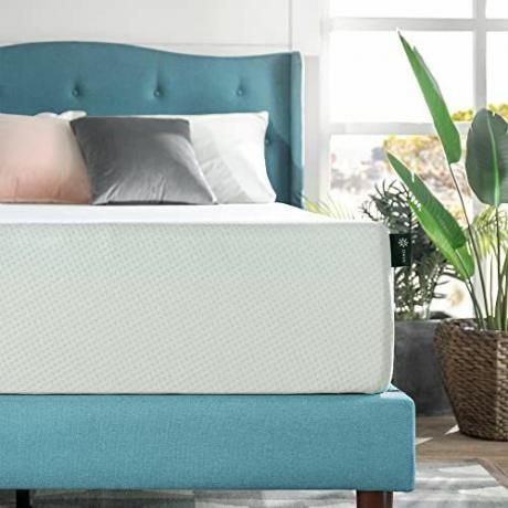 Matelas en mousse à mémoire de forme au thé vert