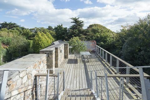 maison airbnb lorsque matt damon a passé le confinement est disponible à la location