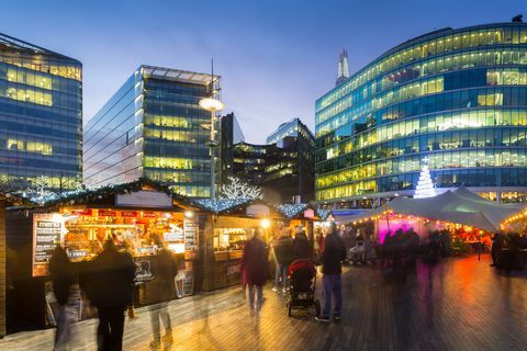 Marché de Noël, le scoop et le haut de l'éclat, South Bank, Londres, Angleterre, Royaume-Uni, Europe