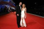Voir les débuts sur le tapis rouge de Jennifer Lopez et Ben Affleck au Festival du film de Venise en 2021