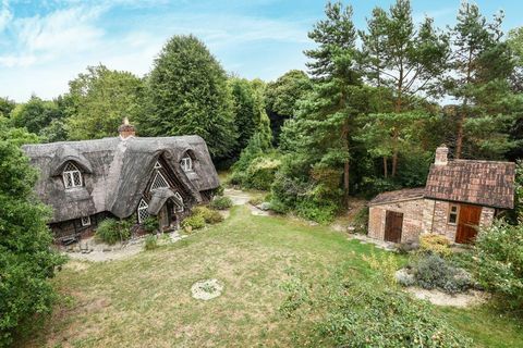 Cottage de conte de fées - Wiltshire - jardin - Zoopla