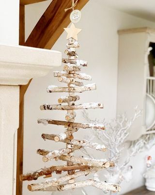 Sapin de Noël à échelle en bois de bouleau véritable