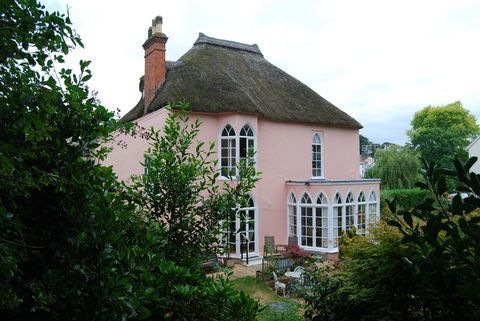 Brookdale - Devon - chalet rose - vue sur le jardin - force et fils