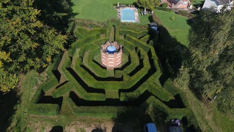 Portman Lodge - Durweston - Dorset - labyrinthe - Savills