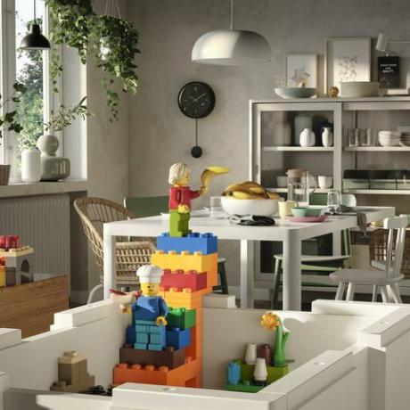 ikea lance une nouvelle gamme de rangement avec lego