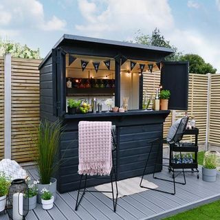 Bar de jardin en bois