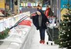 La patinoire en magasin du supermarché d'Islande pour Noël pourrait être déployée à l'échelle nationale