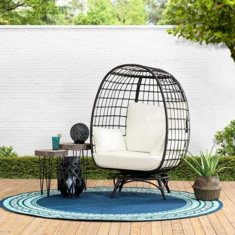 Wellow Baytree Egg Chaise de patio pivotante