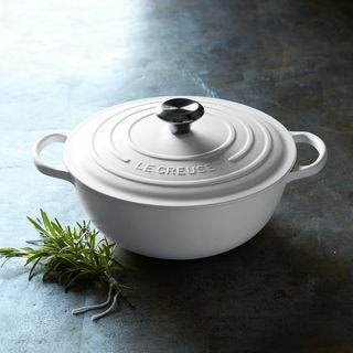 Pot à soupe en fonte émaillée Le Creuset