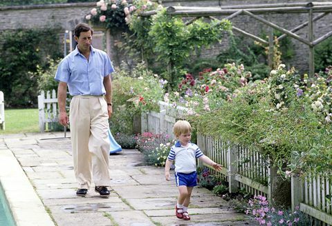 Charles Harry à la maison