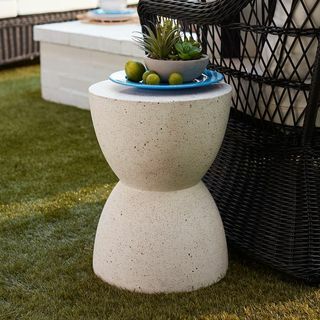 Tabouret de jardin en terrazzo