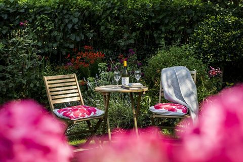 Round House East - Sawday's - jardin