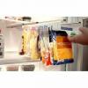 Zip n Store fabrique des organisateurs de sacs en plastique pour votre réfrigérateur