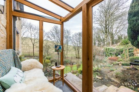 jetez un coup d'œil à l'intérieur de ce cottage des Cotswolds du 17ème siècle à vendre