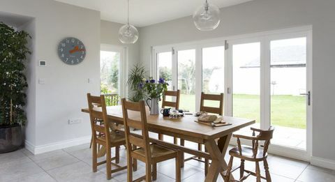 ferme-cuisine-salle à manger