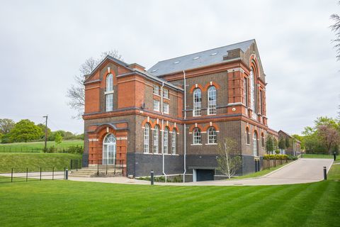 Pump House - Hadley Road - Enfield - jardin - Martyn Gerrard