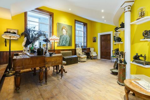 La Chapelle - Harrogate - chambre jaune - Strutt & Parker