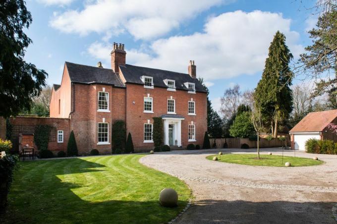 maison élégante à vendre dans le warwickshire