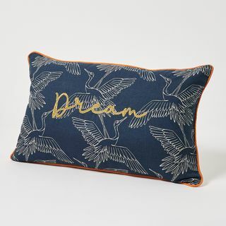 Coussin grue bleue brodée Rêve