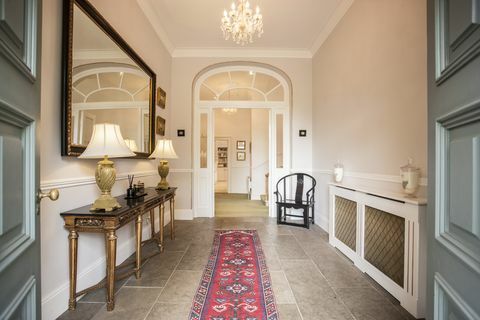 Trafalgar House - Country Durham - couloir - Savills