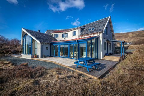 Maison Torr Buan - Ile de Mull - avant - Savills