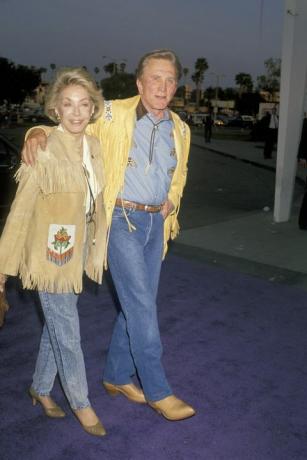 Kirk Douglas et Anne Buydens en 1990