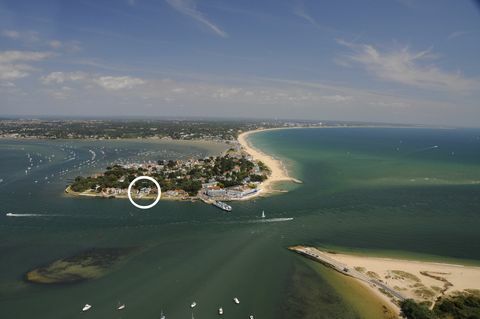 The Moorings - Sandbanks - Dorset - aérien - Savills