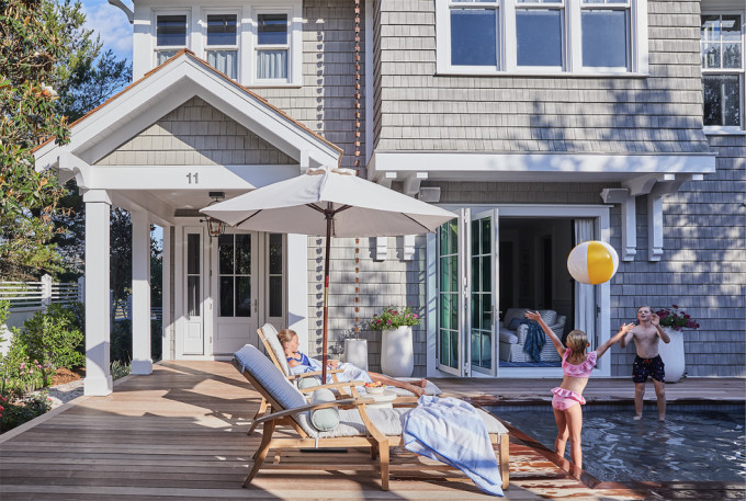 Terrasse de piscine