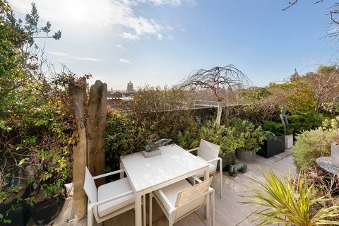 penthouse de Knightsbridge avec vue sur le toit sur le toit